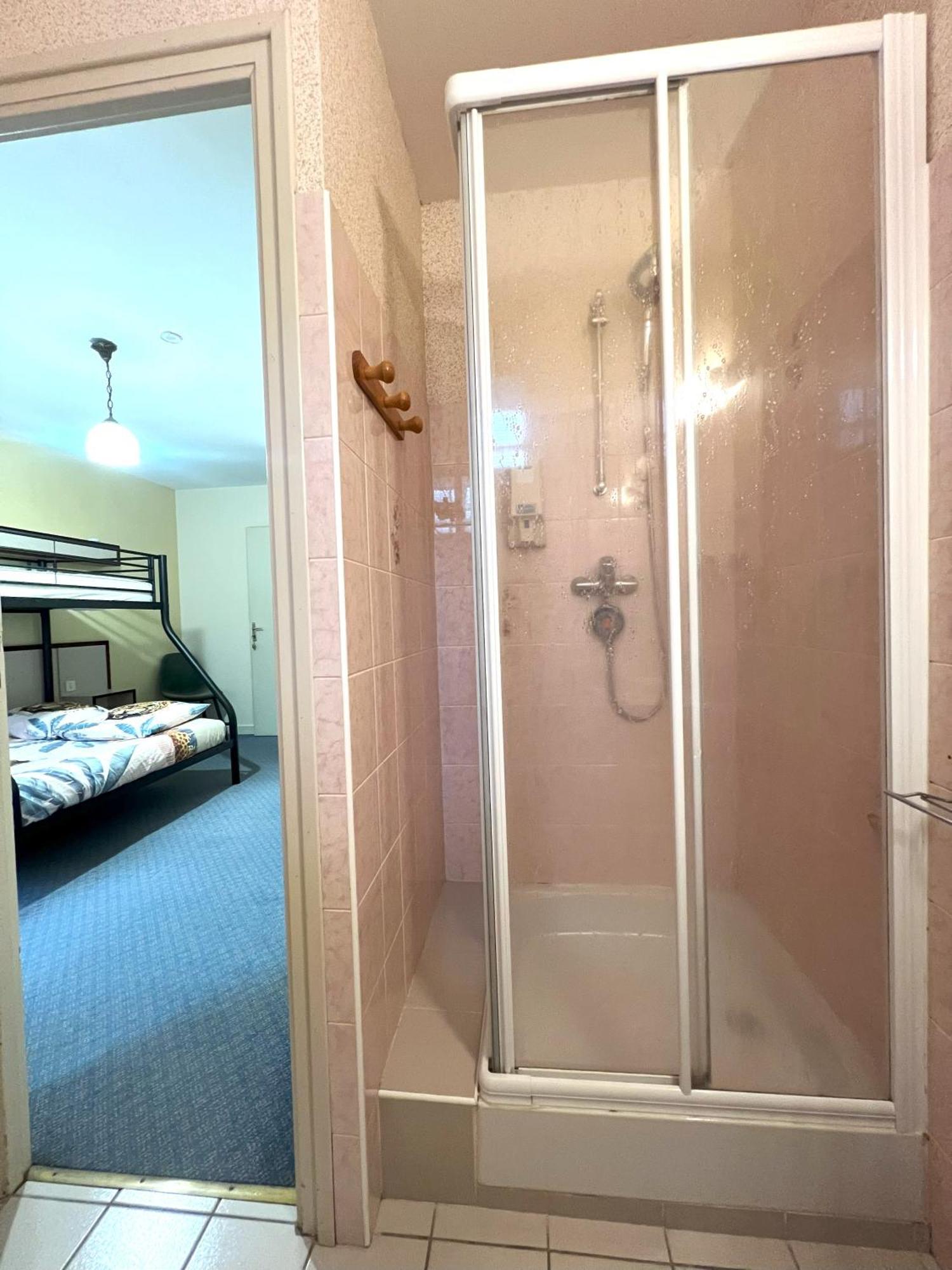 Caurel  Cap'Tain Cook B&B 외부 사진